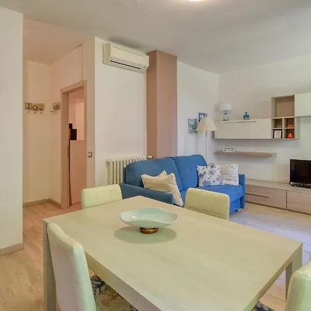 1 Bedroom Lovely In